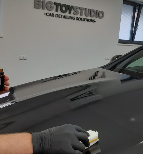 Aplikacja powłoki ceramicznej w Auto Detailing BIG TOY STUDIO Kraków