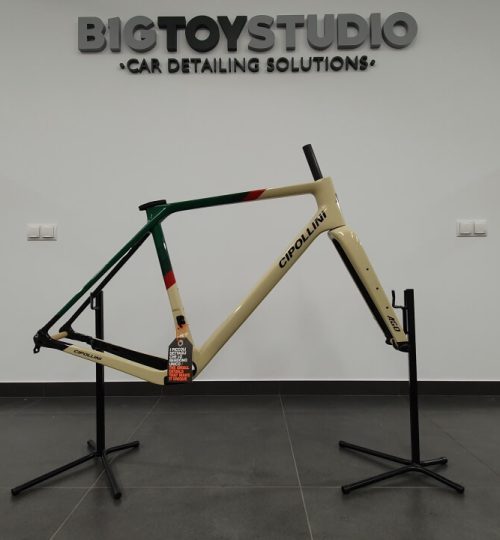 Rama roweru w Auto Detailing BIG TOY STUDIO Kraków Bike Foto 13